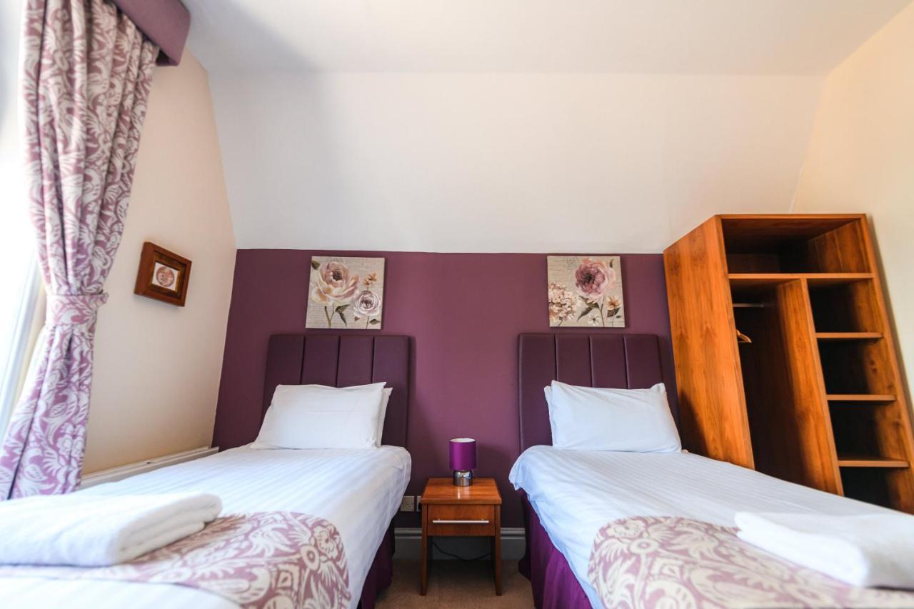 The Lemon Tree Hotel Wrexham Exterior photo